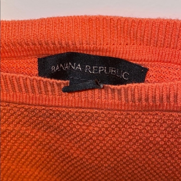 Banana republic orange women scoop neck  sweater - Picture 4 of 10